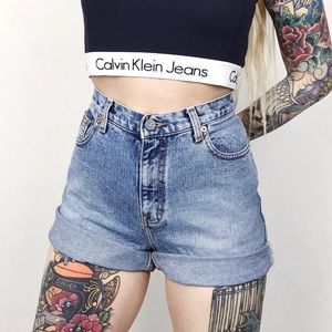 VINTAGE Calvin Klein Jean Shorts (Light Wash)